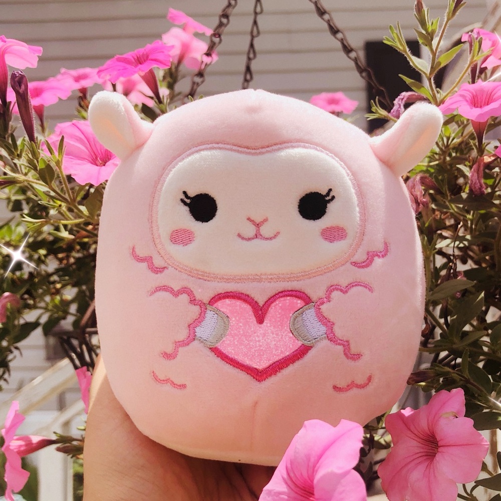 Lala squishmallows HAS TAGS